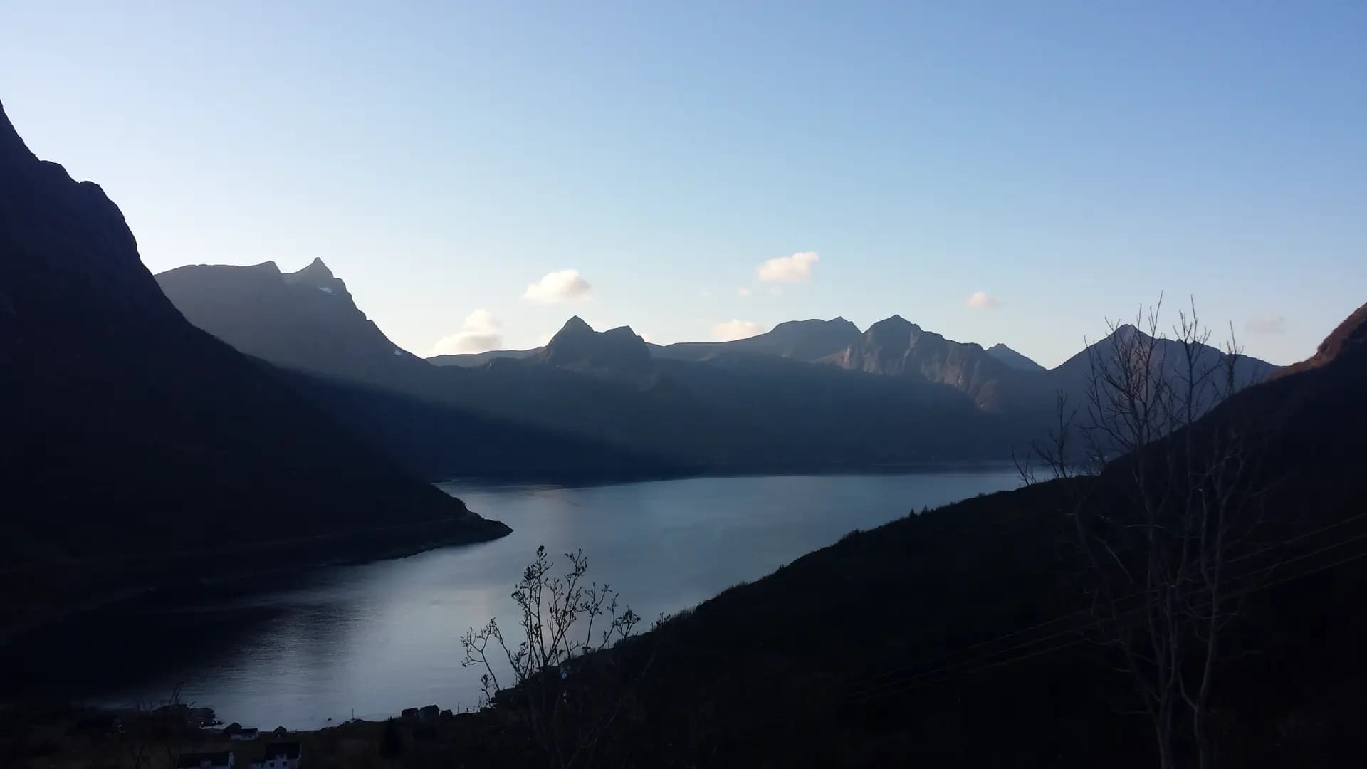 Leonardo Acquafondata Y Psc Nh 2014 nor   Norvegia   Paesaggio   Pag Paese   Orizzontale  (2)
