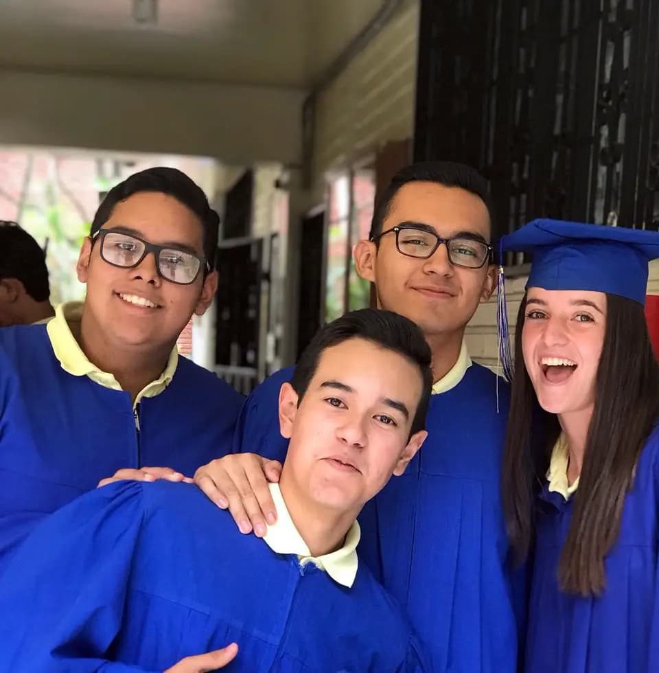 2024 Chiara Oltolini Volontaria Ic E in Bra    Brasile   Studentessa   Gruppo   Prom  Scuola    Pag Programma   Quadrata