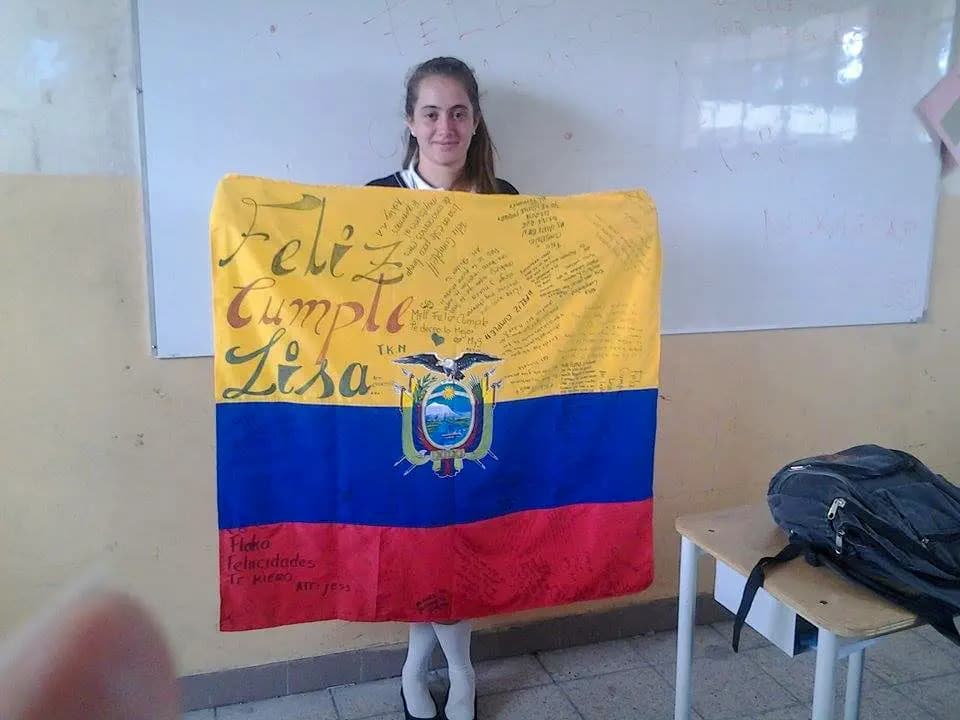 Lisa Soligo Y Psc N H2015 Ecu Ecuador Studentessa Scuola Bandiera Pag Programma Orizzontale